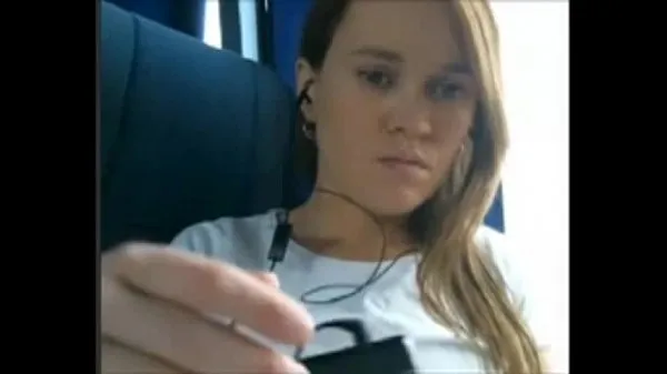 XXX Horny Teen Playing On The Bus toppvideoer