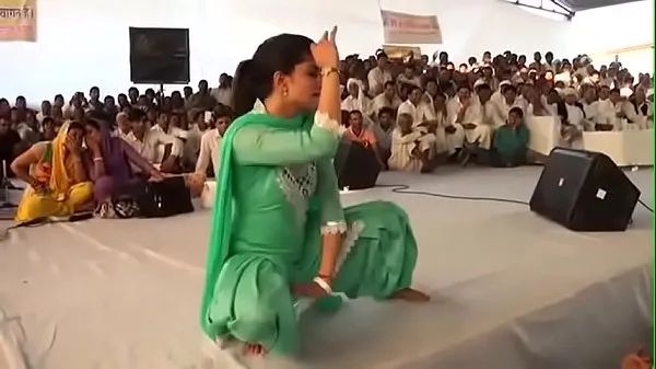 XXX Because of this dance, the dream was a hit! Sapna choudhary first hit dance HIGH legnépszerűbb videó