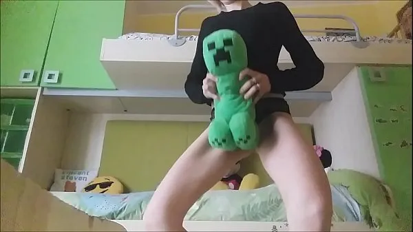XXX there is no doubt: my step cousin still enjoys playing with her plush toys but she shouldn't be playing this way Video terpopuler