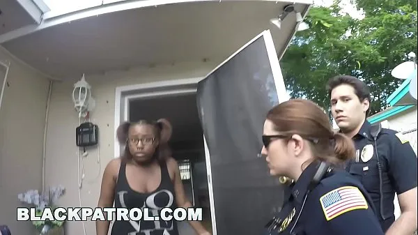 XXX BLACK PATROL - Police Officers Maggie Green and Joslyn Respond Domestic Disturbance Call legnépszerűbb videó