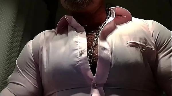 XXXflexing in tight shirtトップビデオ