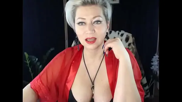 XXX Many of us would like to fuck our step mom! Gorgeous mature whore AimeeParadise helps one poor fellow to make his dreams come true顶级视频
