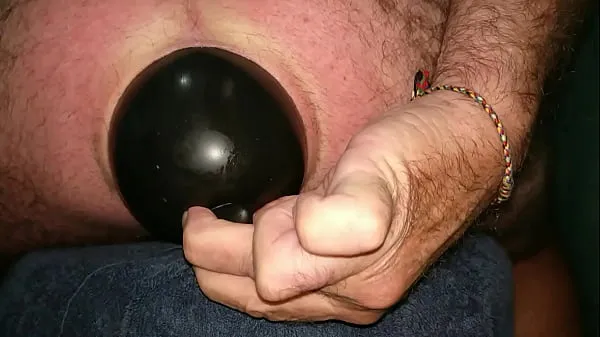 XXX Expanded Butt Plug deep inside me slowly slides out up close วิดีโอยอดนิยม