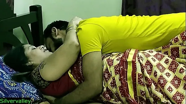 XXX Indian xxx sexy Milf aunty secret sex with son in law!! Real Homemade sex bästa videoklipp