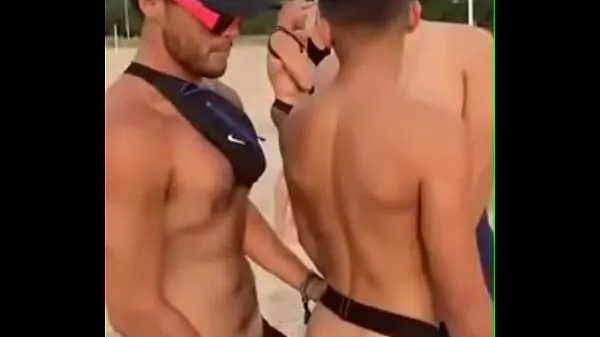 XXX Coup rapide sur la plage meilleures vidéos