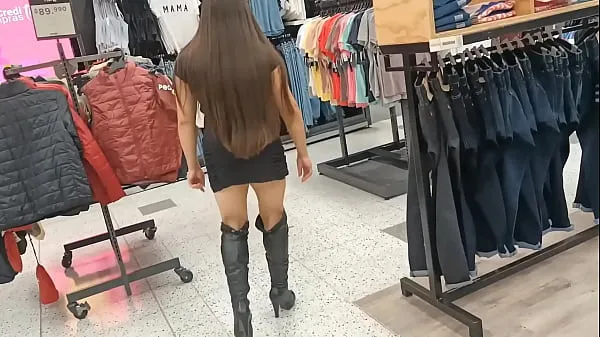 XXX Esposa Puta Exhibicionista Se Calienta De Compras En El Super Market Y Se Masturba En El Baño Del Centro Comercial Full On Red La femme salope exhibitionniste devient chaude après le shopping dans le supermarché et se masturbe dans la meilleures vidéos