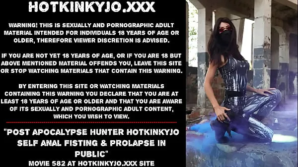 XXX Post apocalypse hunter Hotkinkyjo self anal fisting & prolapse in public วิดีโอยอดนิยม