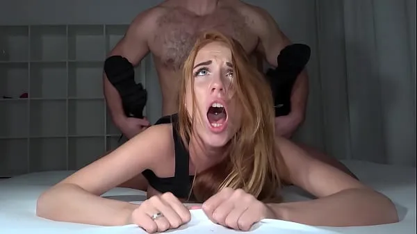 XXX SHE DIDN'T EXPECT THIS - Redhead College Babe DESTROYED By Big Cock Muscular Bull - HOLLY MOLLY Video teratas