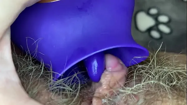 XXX Extreme closeup big clit licking toy orgasm hairy pussy toppvideoer