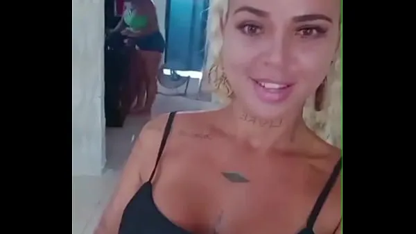 XXX Marcia Dias Farias showing her breasts in the stories topvideo's