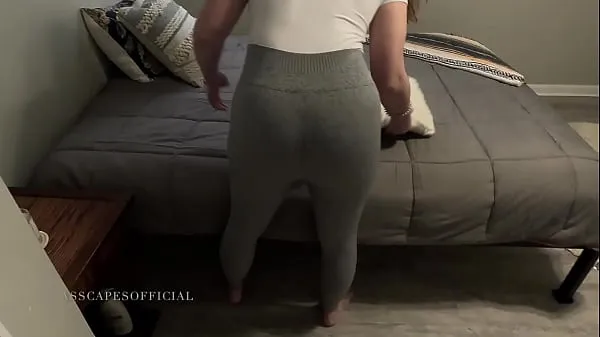 XXX Girlfriend gets stretched again when she gets home from yoga class legnépszerűbb videó